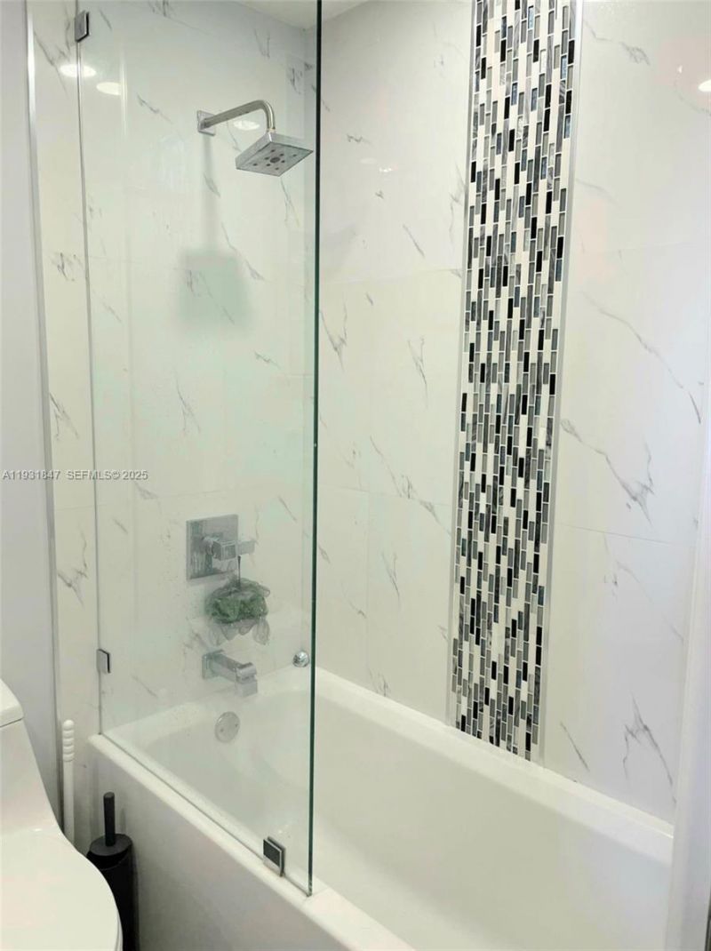 9410 W Flagler St , Unit 409, Miami, FL 33174 Photo