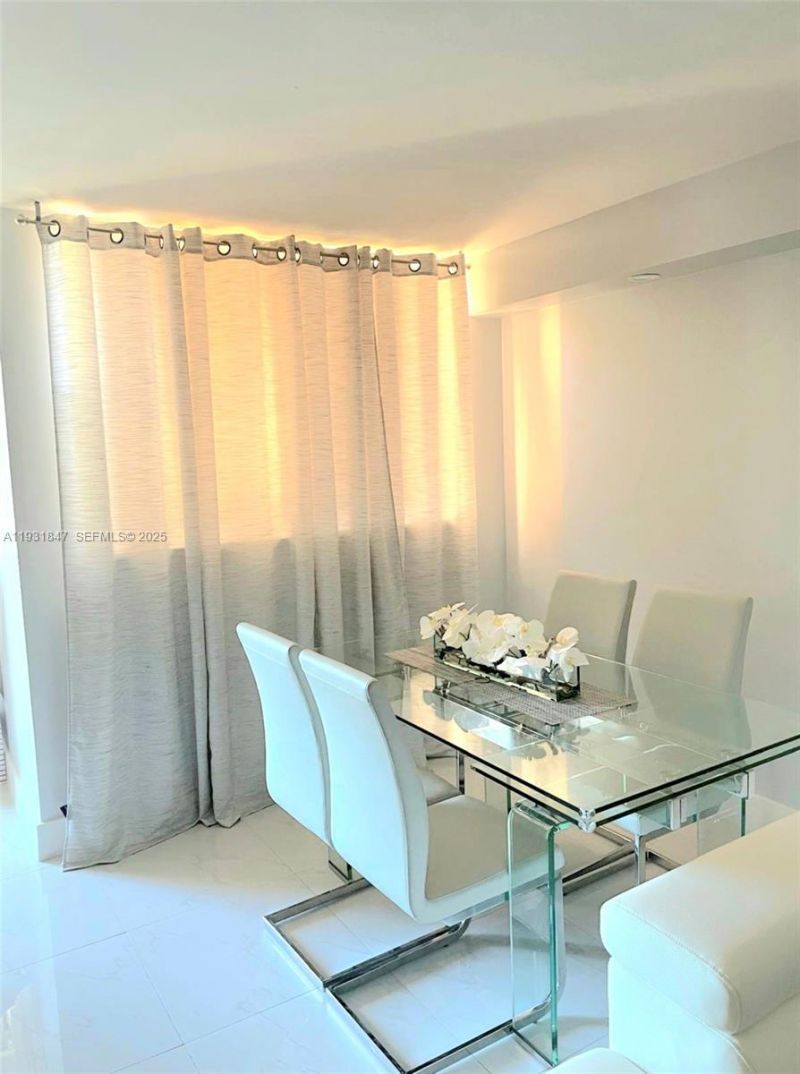 9410 W Flagler St , Unit 409, Miami, FL 33174 Photo