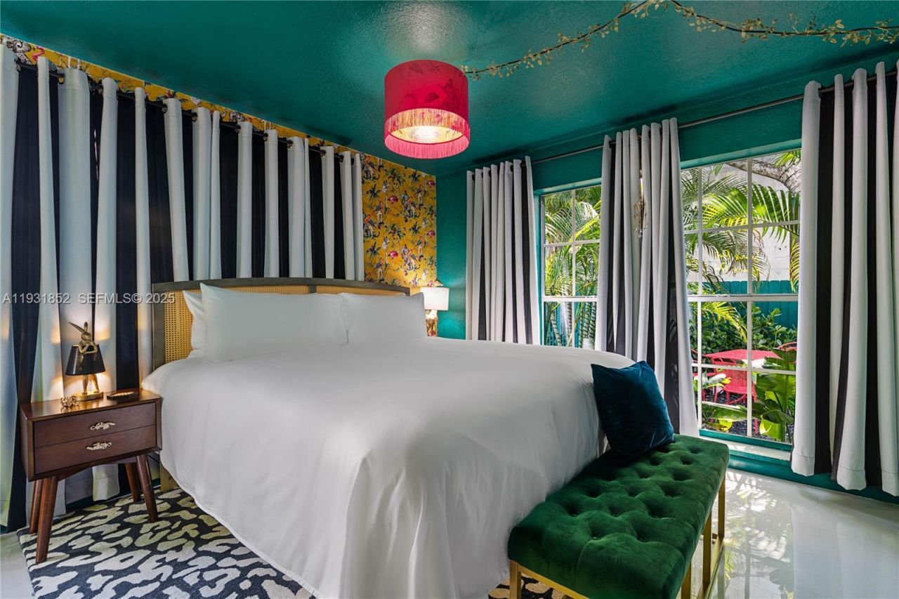 1007 SE 2nd Ct , Unit 4, Fort Lauderdale, FL 33301 Photo