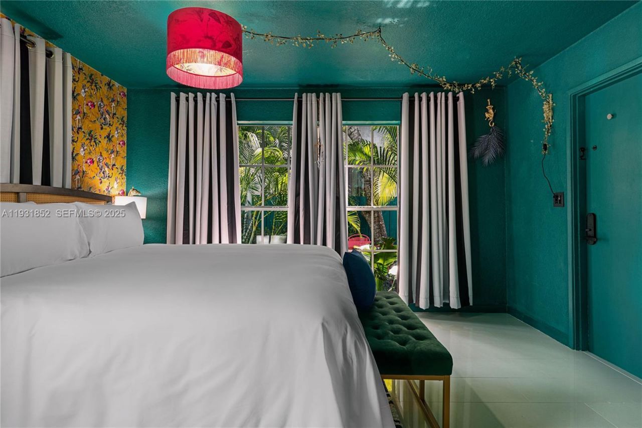 1007 SE 2nd Ct , Unit 4, Fort Lauderdale, FL 33301 Photo