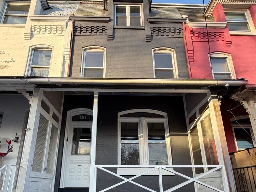 521 Windsor Street, Reading, PA 19601 Main Photo