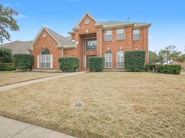 1323 Edgewood Court, Carrollton, TX 75007
