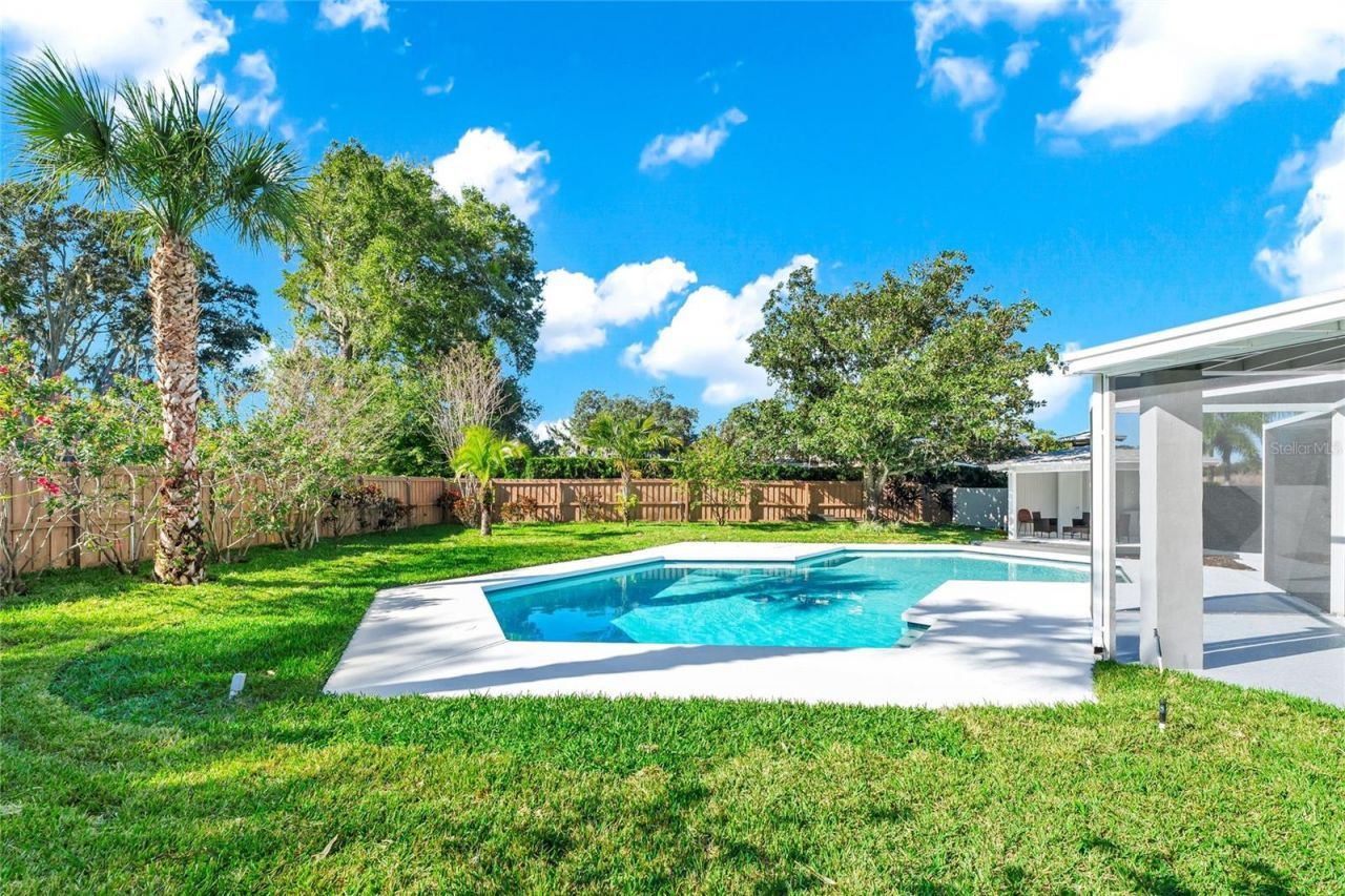 8922 Bay Cove Court, Orlando, FL 32819 Photo