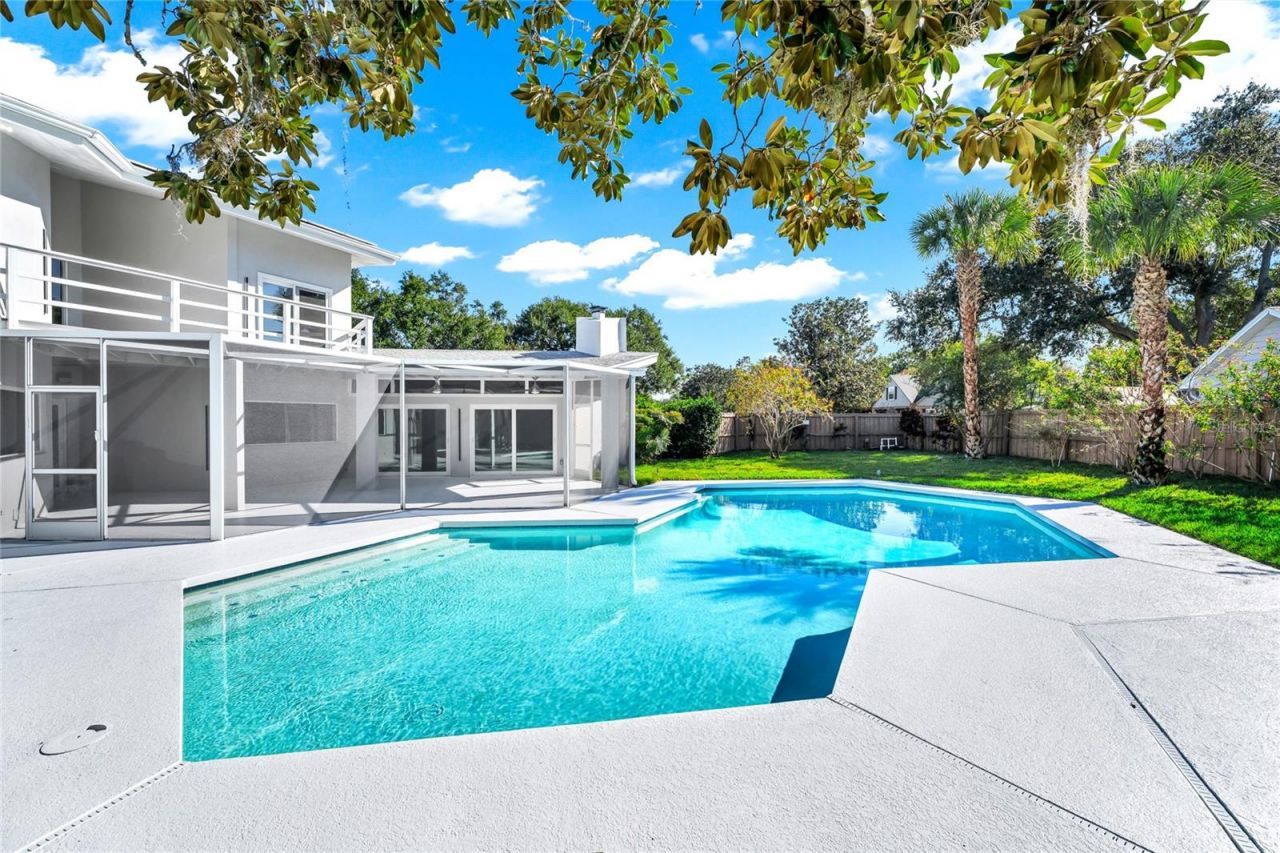 8922 Bay Cove Court, Orlando, FL 32819 Photo