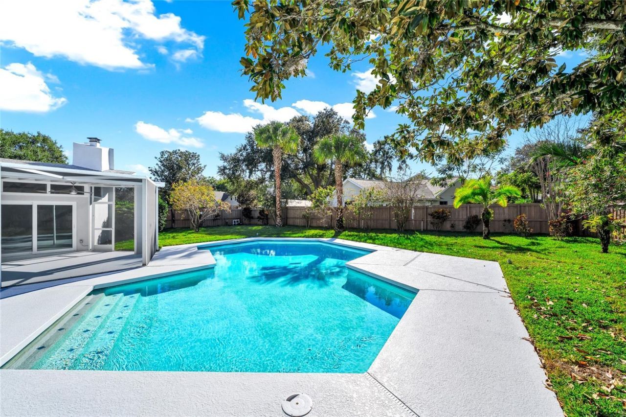 8922 Bay Cove Court, Orlando, FL 32819 Photo