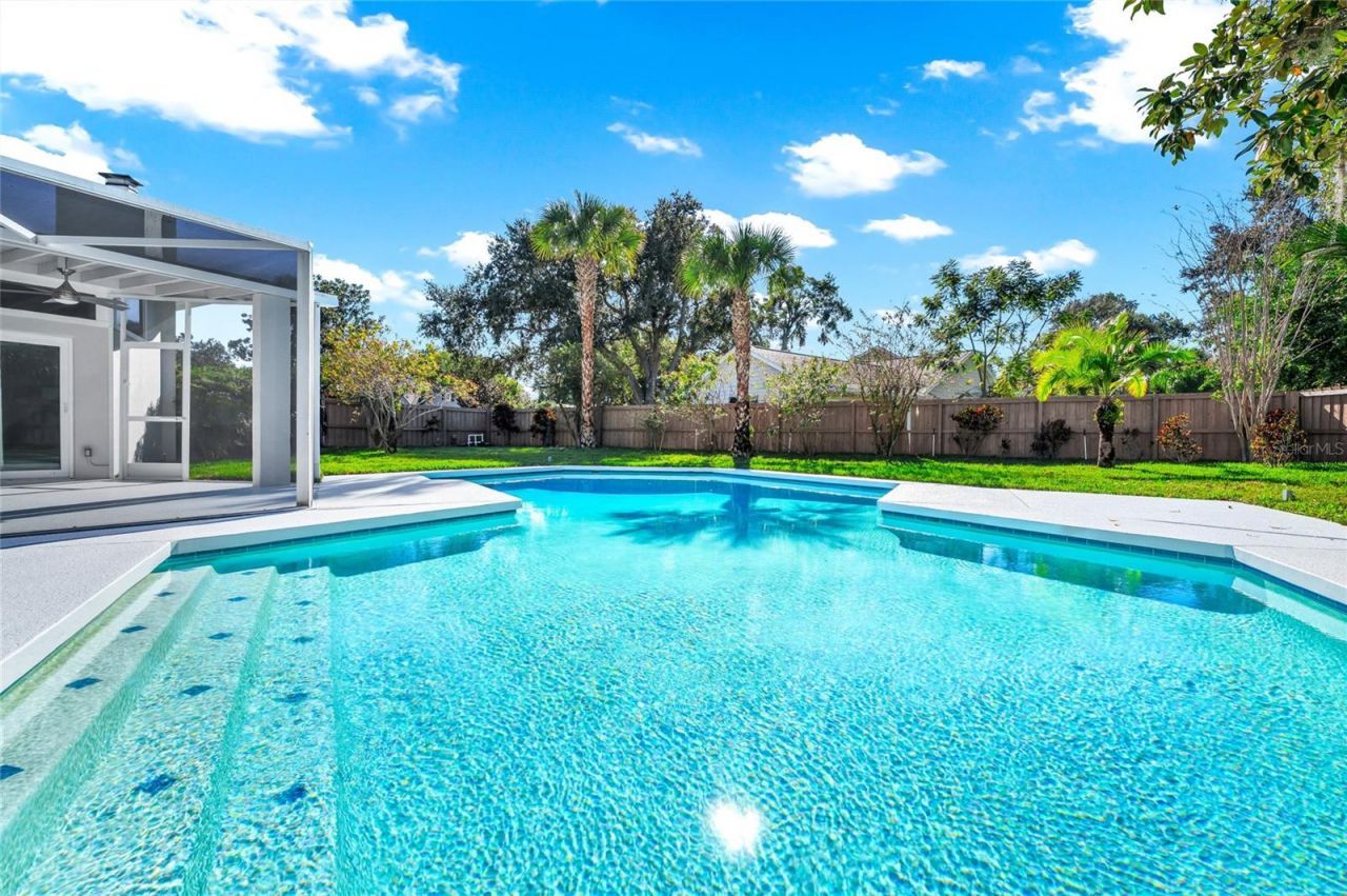 8922 Bay Cove Court, Orlando, FL 32819 Photo