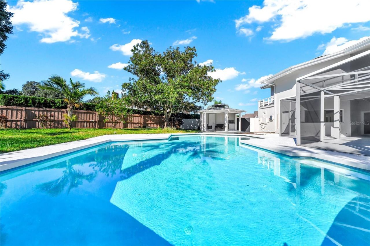 8922 Bay Cove Court, Orlando, FL 32819 Photo