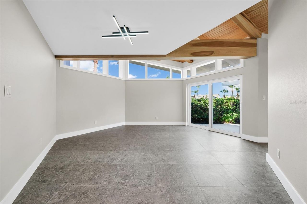 8922 Bay Cove Court, Orlando, FL 32819 Photo