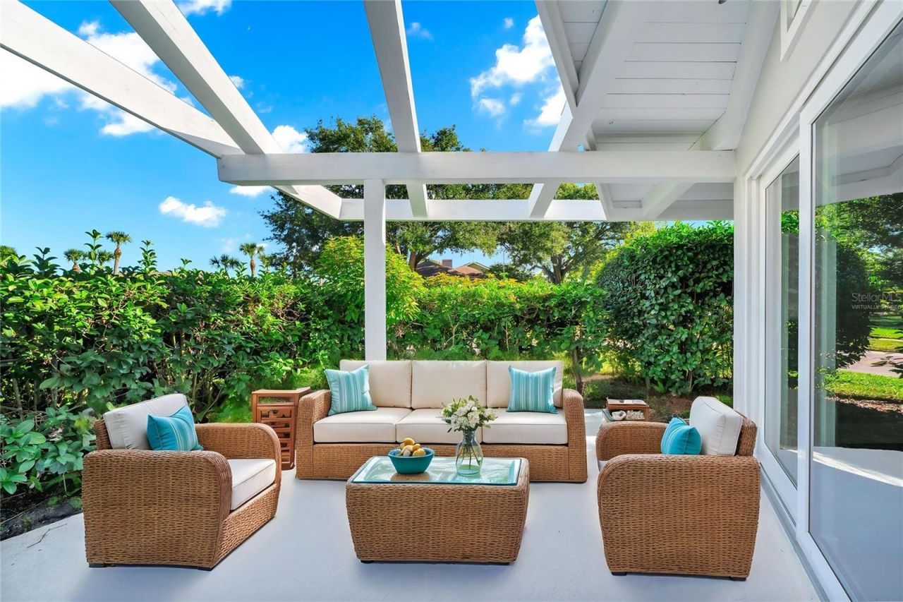 8922 Bay Cove Court, Orlando, FL 32819 Photo