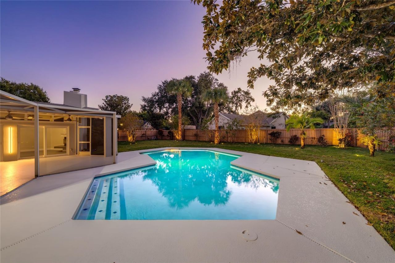 8922 Bay Cove Court, Orlando, FL 32819 Photo