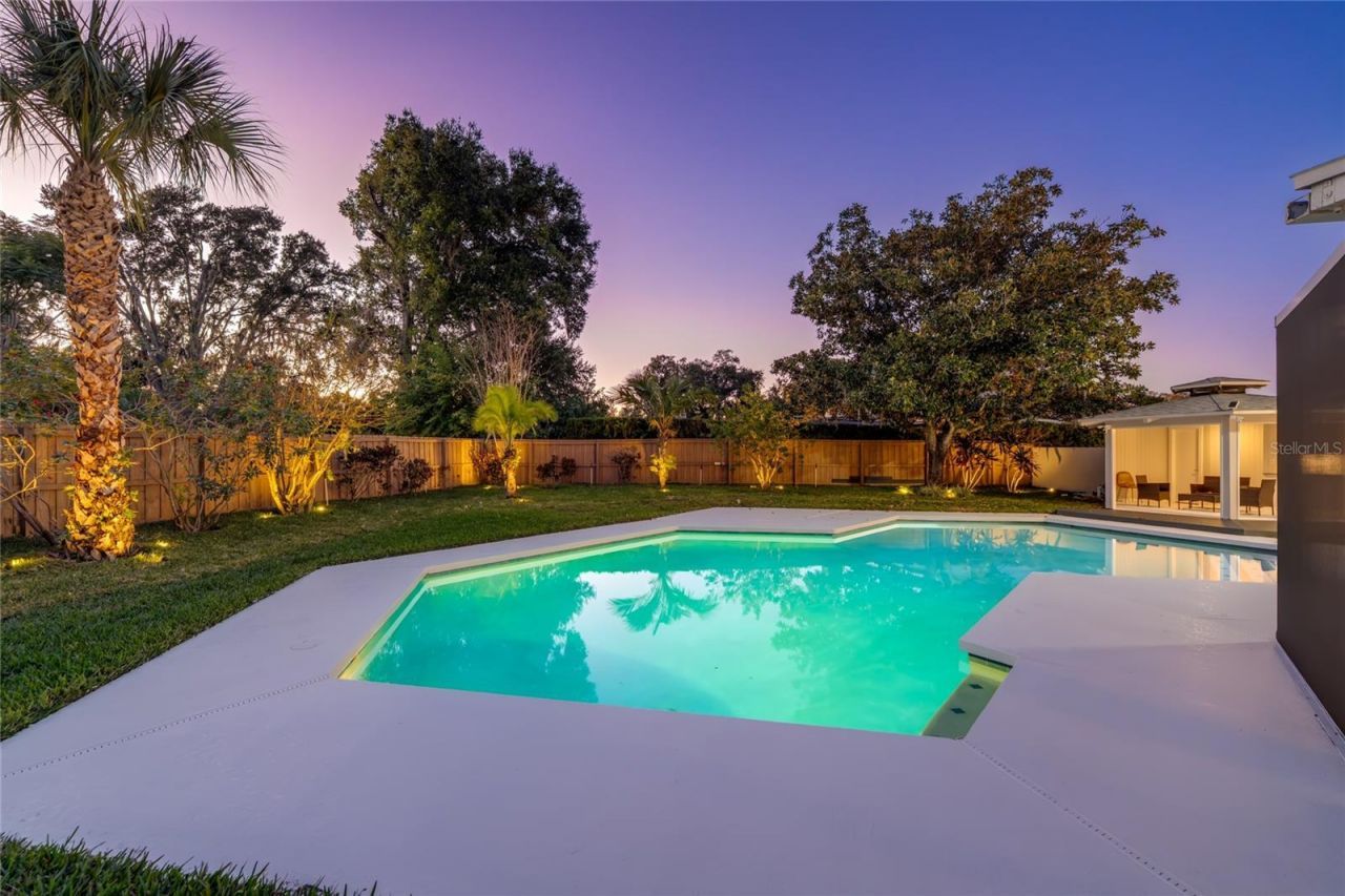 8922 Bay Cove Court, Orlando, FL 32819 Photo