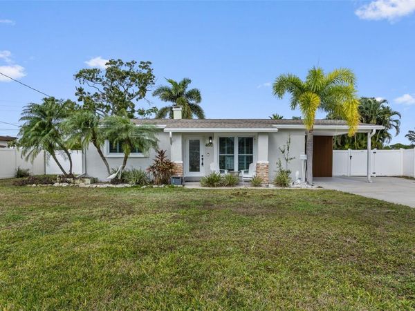 4681 CARSON STREET NE, ST PETERSBURG, FL 33703