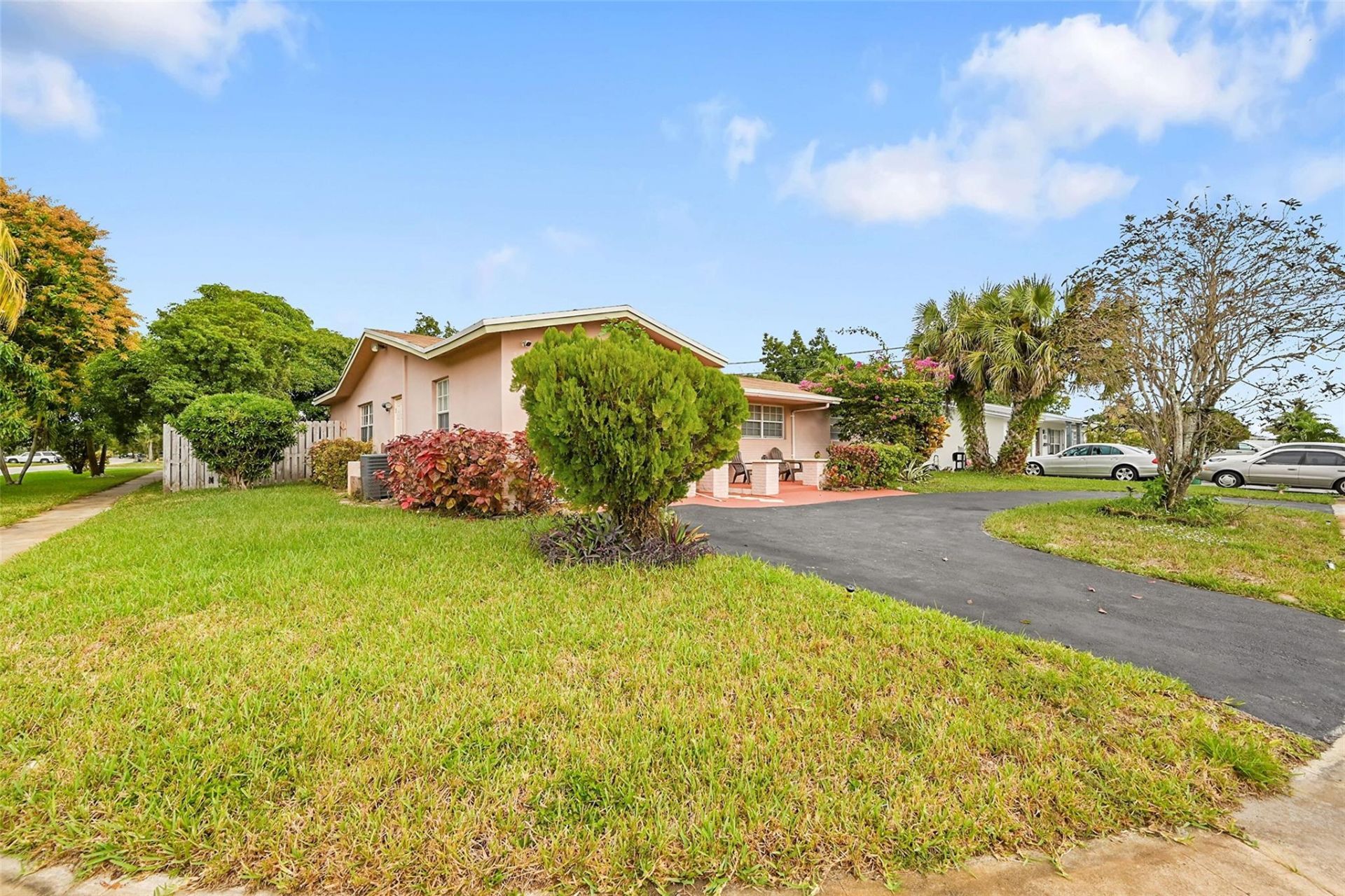 5991 NW 13th Street, Sunrise, FL 33313 Photo