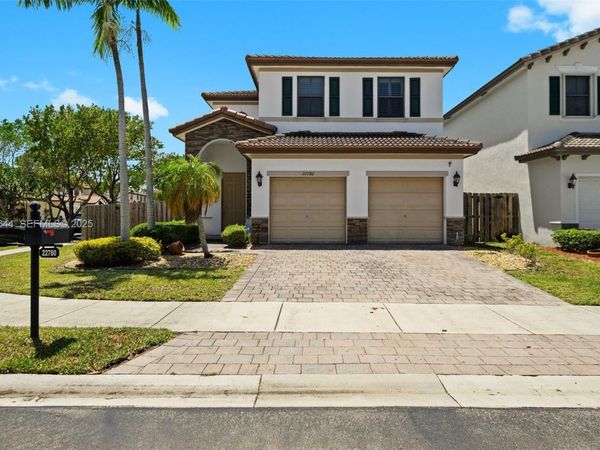 22780 SW 92nd Ct , Cutler Bay, FL 33190