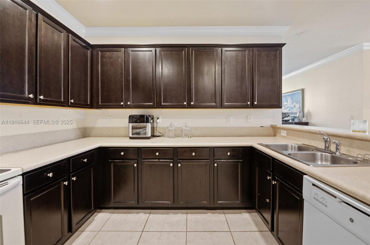 22780 SW 92nd Ct , Cutler Bay, FL 33190 Photo