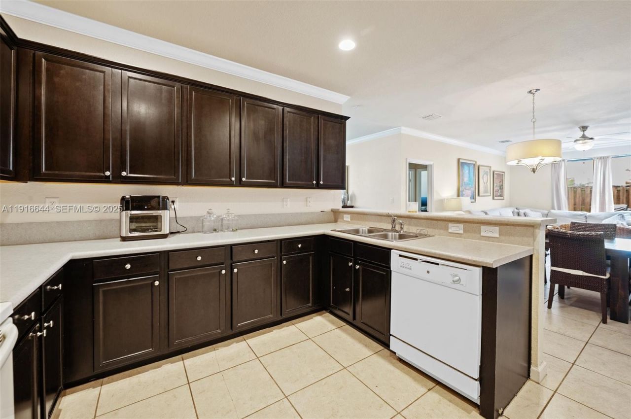 22780 SW 92nd Ct , Cutler Bay, FL 33190 Photo