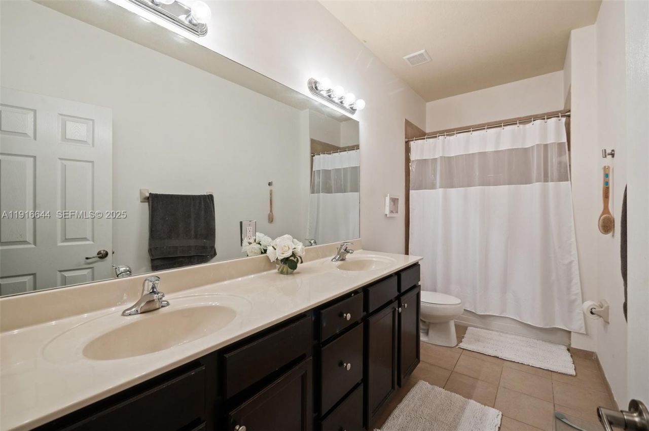 22780 SW 92nd Ct , Cutler Bay, FL 33190 Photo