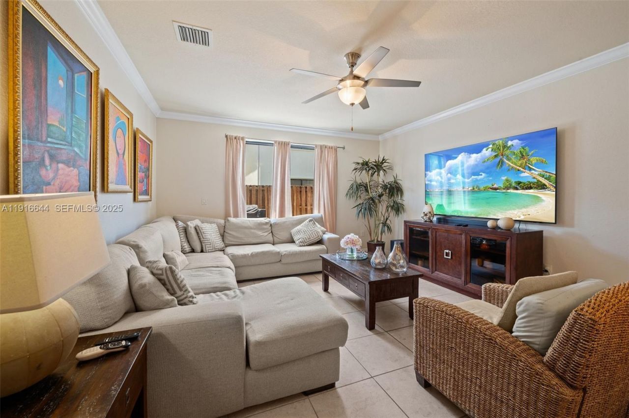 22780 SW 92nd Ct , Cutler Bay, FL 33190 Photo