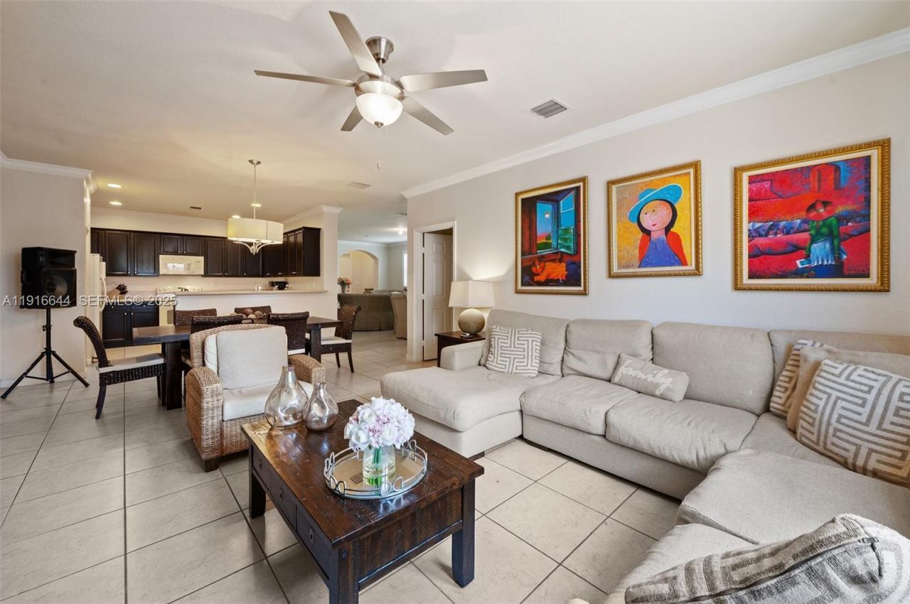 22780 SW 92nd Ct , Cutler Bay, FL 33190 Photo