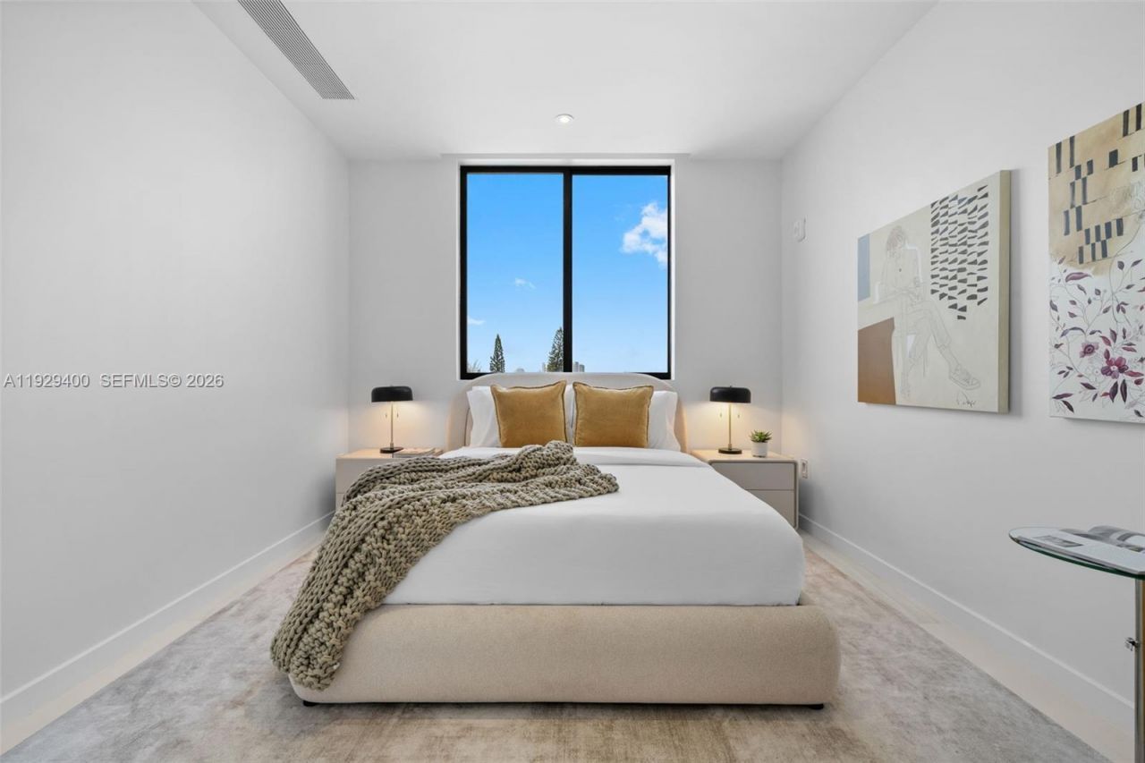 756 84th St, Miami Beach, FL 33141 Photo