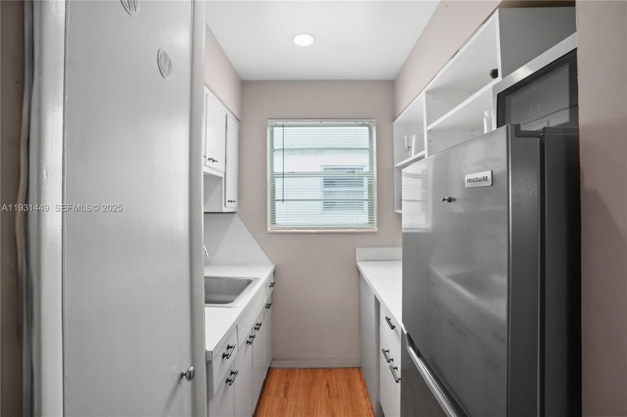 200 76th St, Unit 56, Miami Beach, FL 33141 Photo