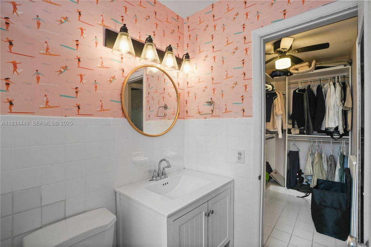 200 76th St, Unit 56, Miami Beach, FL 33141 Photo