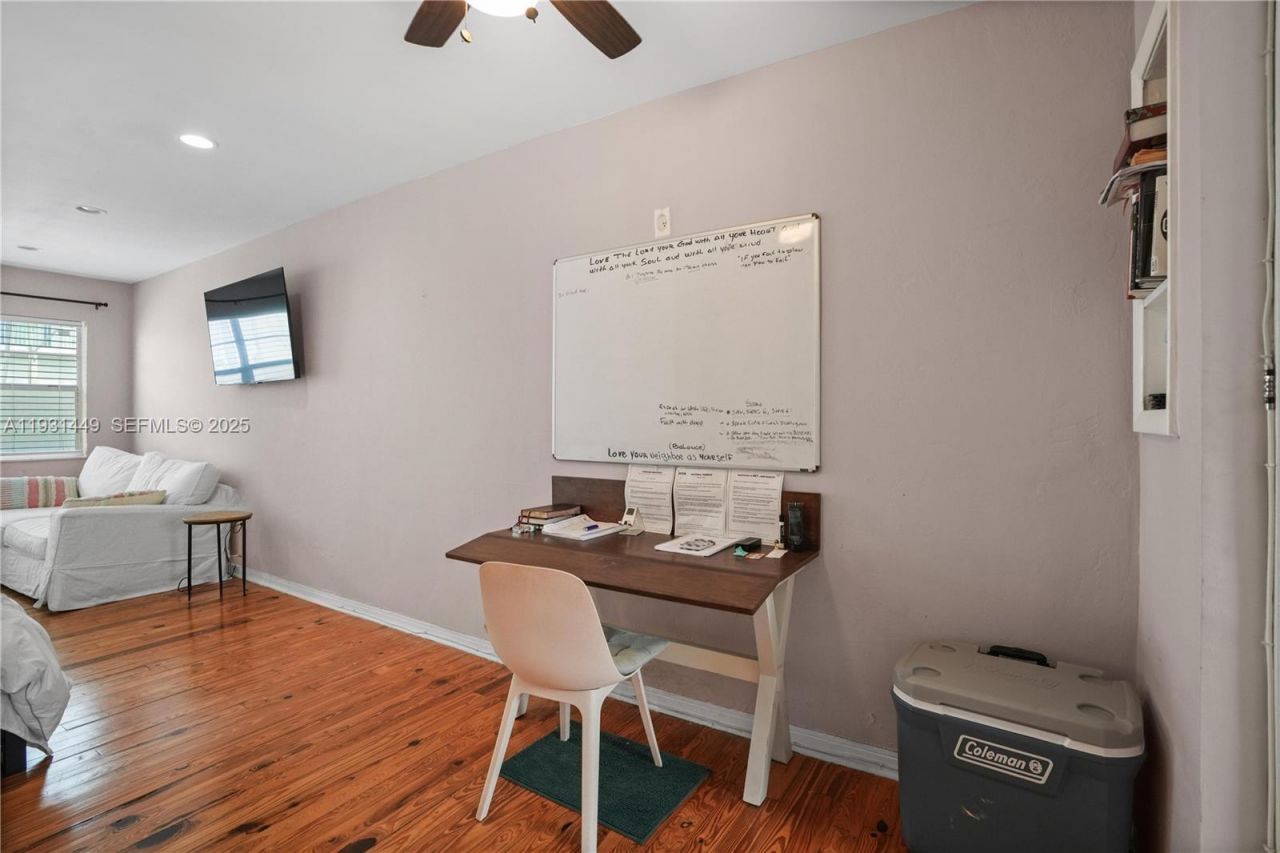 200 76th St, Unit 56, Miami Beach, FL 33141 Photo