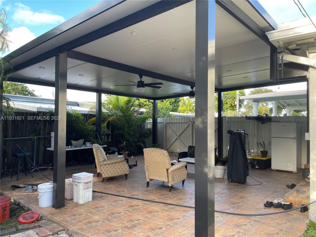 10840 Westwood Lake Dr, Miami, FL 33165 Photo