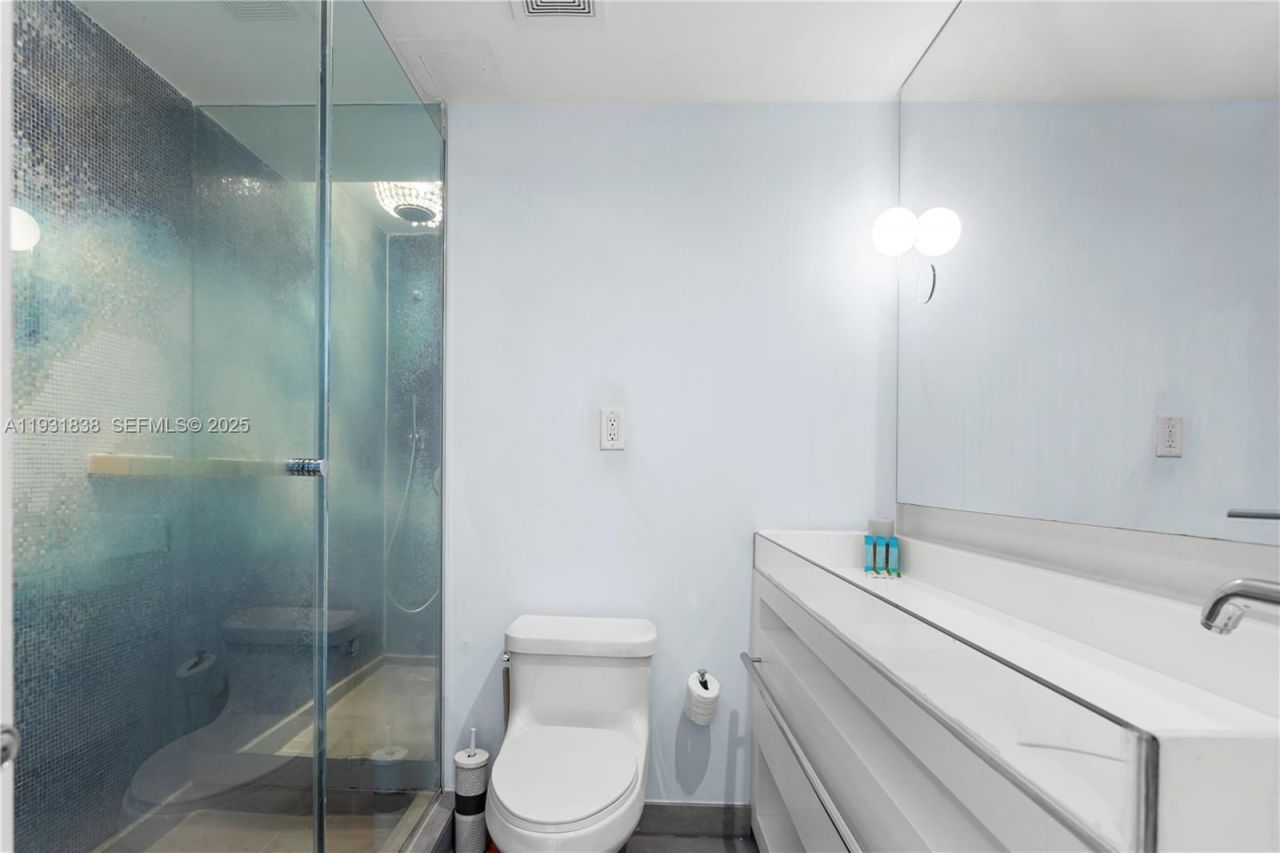 1100 West Ave, Unit 1014, Miami Beach, FL 33139 Photo