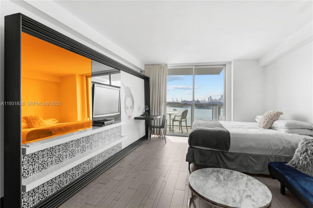 1100 West Ave, Unit 1014, Miami Beach, FL 33139 Photo