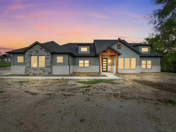 117 Goldfinch Lane, Weatherford, TX 76088