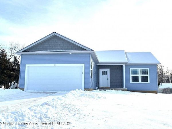 122 Innsbrook Drive, Owosso, MI 48867