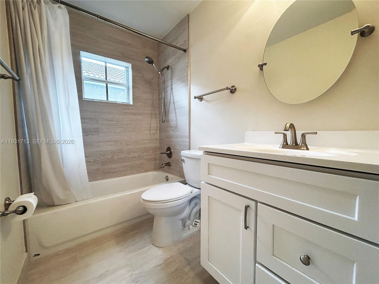 807 Sand Creek Cir, Weston, FL 33327 Photo