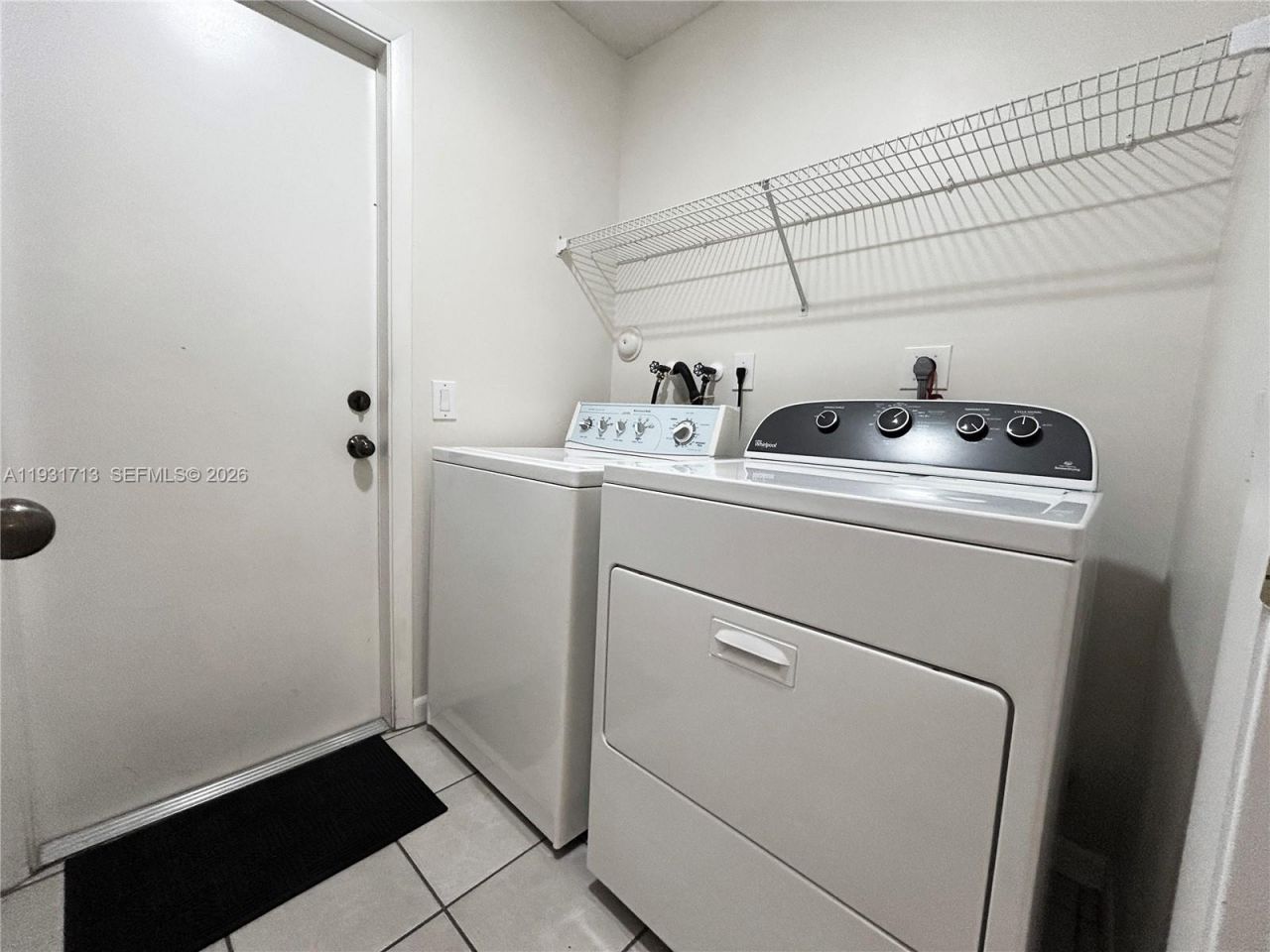 807 Sand Creek Cir, Weston, FL 33327 Photo