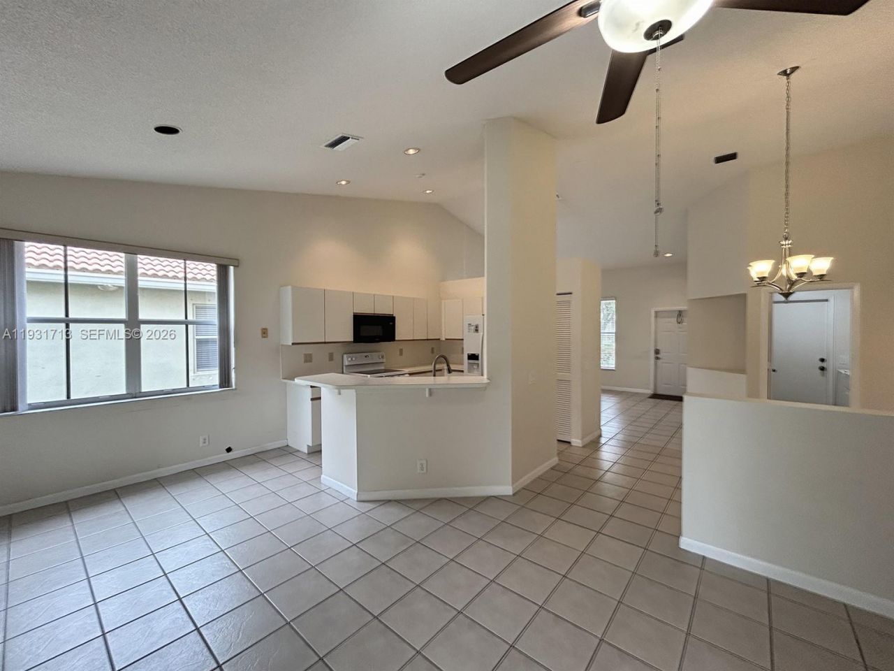 807 Sand Creek Cir, Weston, FL 33327 Photo