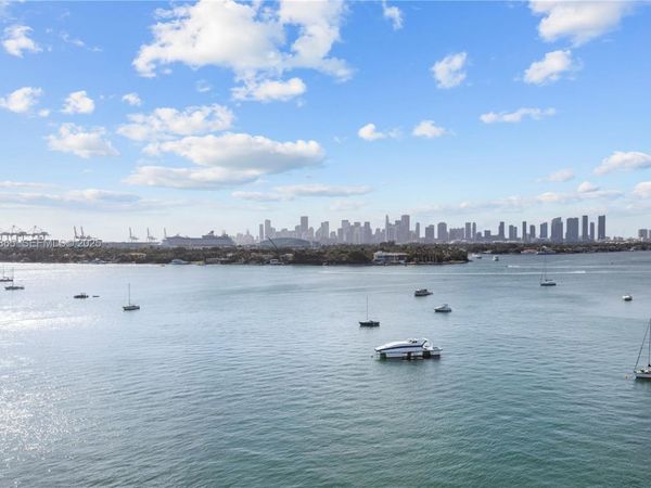 1100 West Ave, Unit 1014, Miami Beach, FL 33139