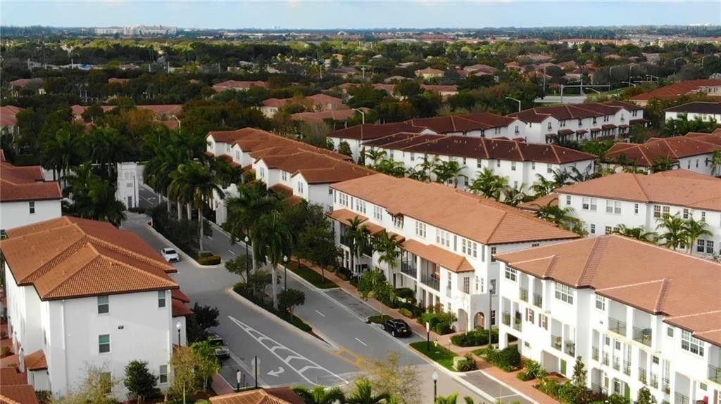 2667 SW 118th Road, Miramar, FL 33025 Photo