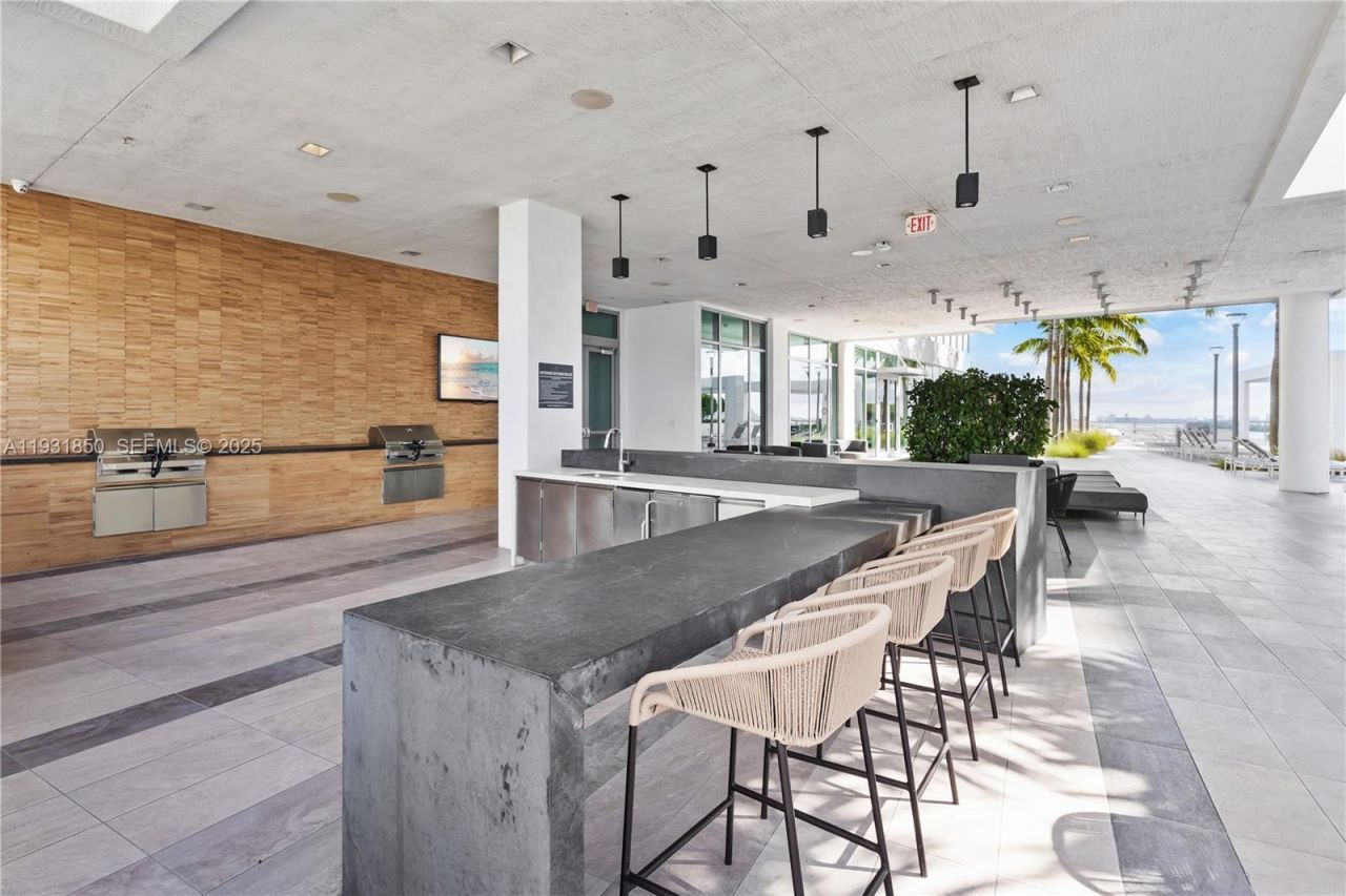 3900 Biscayne Blvd , Unit S-802, Miami, FL 33137 Photo