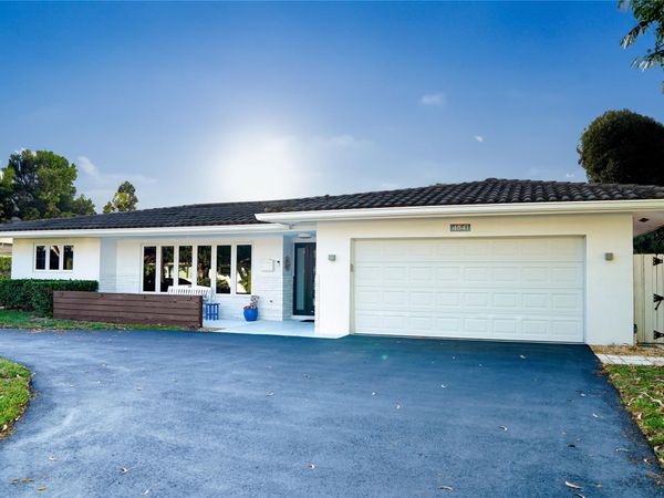 4841 NE 28th Ave, Fort Lauderdale, FL 33308