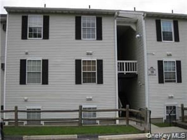 4 Lexington Hill, Unit 6, Harriman, NY 10926
