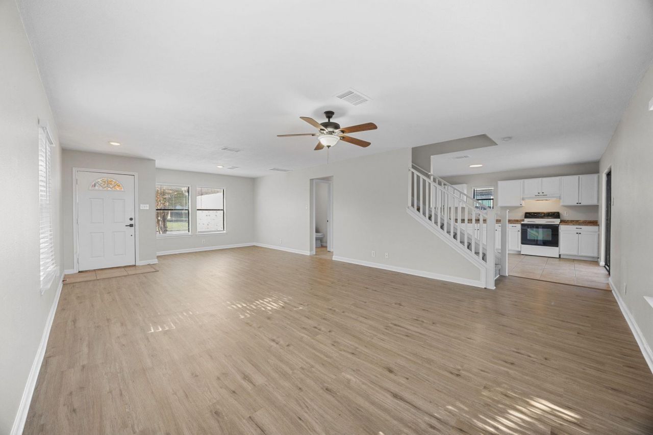 1326 Lakeside Loop, Round Rock, TX 78665 Main Photo