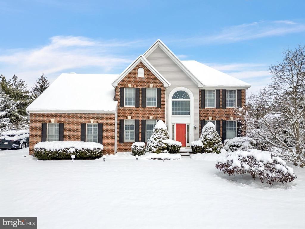 4 Dorchester Lane, Newtown, PA 18940 Main Photo