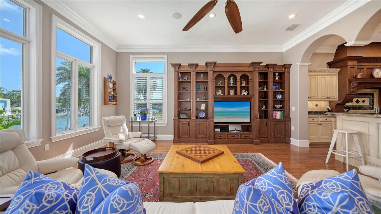 975 Whitakers Lane, Sarasota, FL 34236 Photo