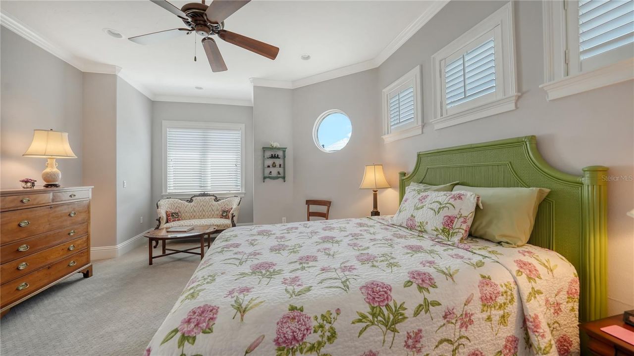 975 Whitakers Lane, Sarasota, FL 34236 Photo