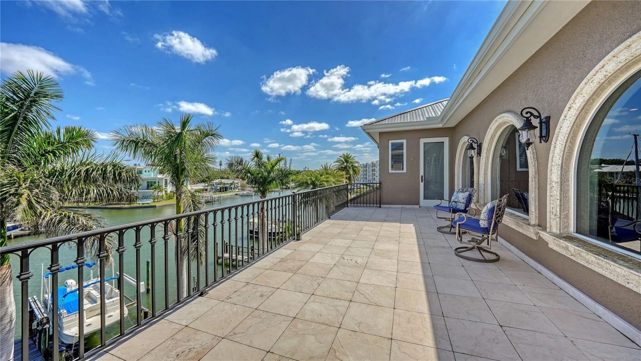 975 Whitakers Lane, Sarasota, FL 34236 Photo
