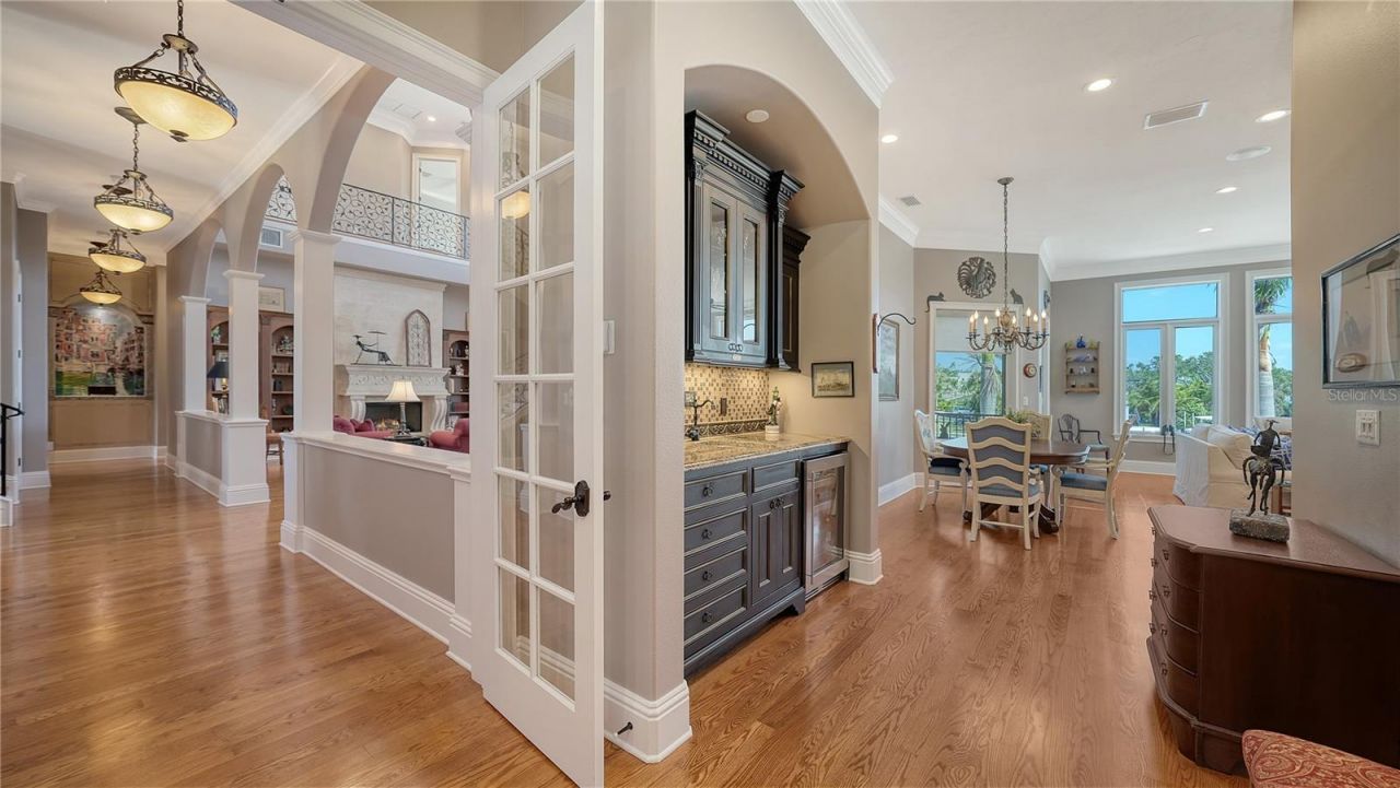 975 Whitakers Lane, Sarasota, FL 34236 Photo