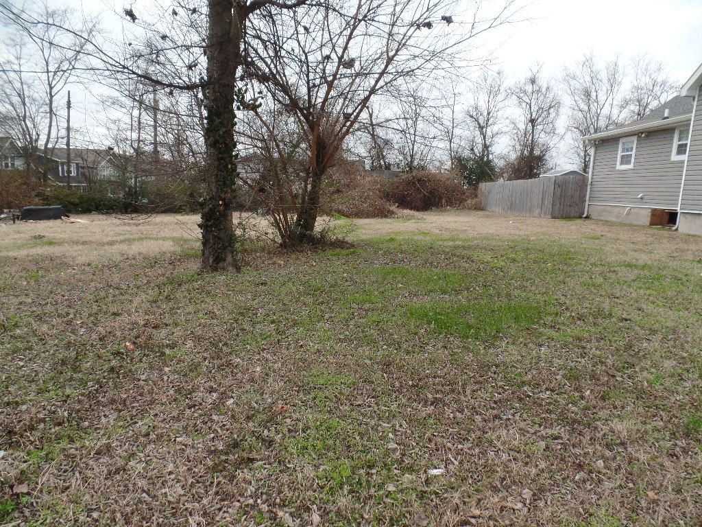 1613 Dr D B Todd Jr Blvd, Nashville, TN 37243 Main Photo