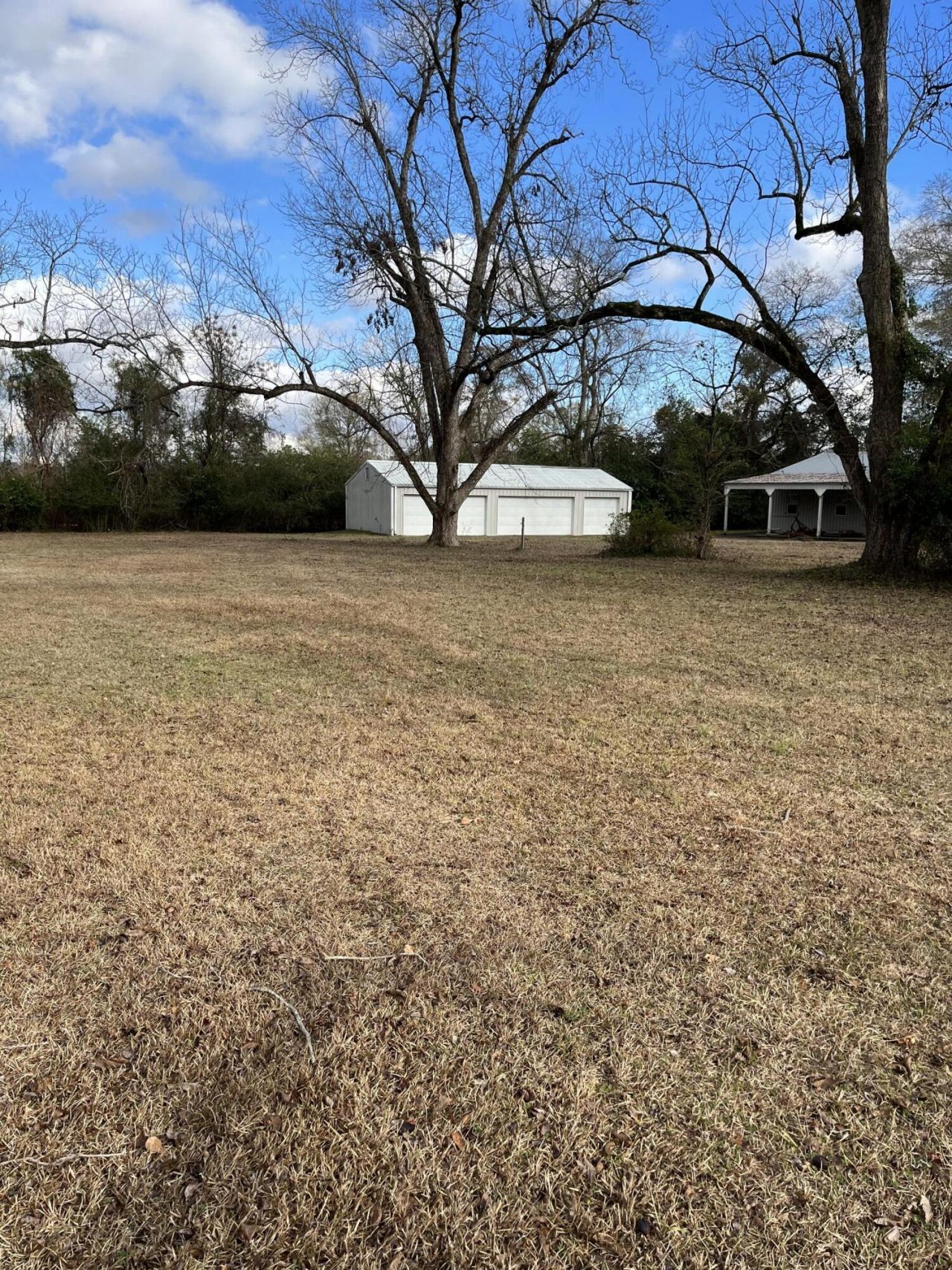 2565 Saint Matthews Road Photo 37