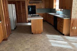 2565 Saint Matthews Road photo 4