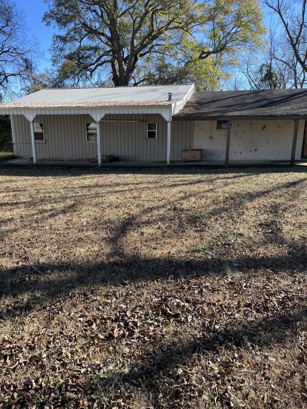 2565 Saint Matthews Road Photo 60